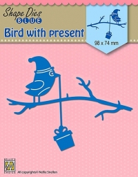 Billede: skæreskabelon fugl på gren med gave, NS SHAPE DIES BLUE “Bird with present” SDB068, 98x74mm, førpris kr. 54,- nupris