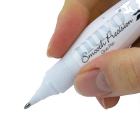 Billede: NUVO “Adhesives – Smooth Precision Glue Pen” 206N